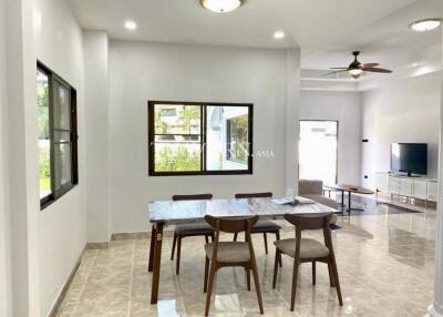 House For sale 4 bedroom 330 m² with land 738 m² in Natheekarn Prak view, Pattaya