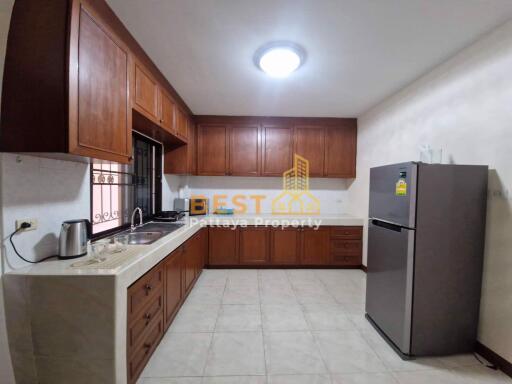 2 Bedrooms Townhouse in Royal Green Park East Pattaya H012015