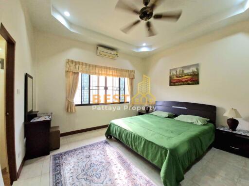 2 Bedrooms Townhouse in Royal Green Park East Pattaya H012015