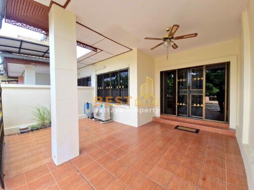 2 Bedrooms Townhouse in Royal Green Park East Pattaya H012015