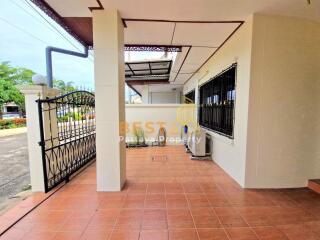 2 Bedrooms Townhouse in Royal Green Park East Pattaya H012015