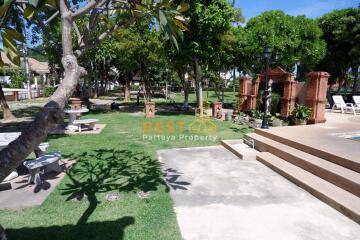 2 Bedrooms Townhouse in Royal Green Park East Pattaya H012015