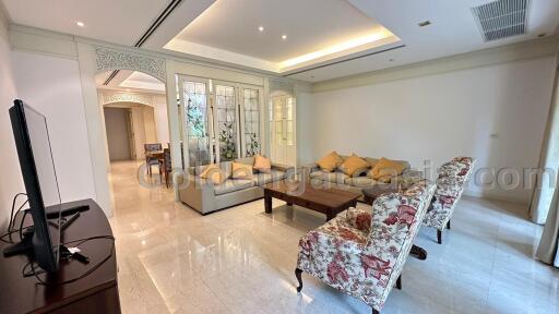 3 Bedrooms Condo For Rent at Supreme Garden - Sathorn