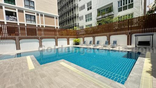 3 Bedrooms Newly Renovated Furnished Condo - Silom