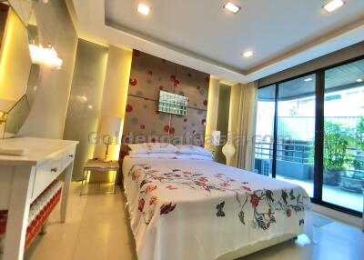 3 Bedrooms Newly Renovated Furnished Condo - Silom