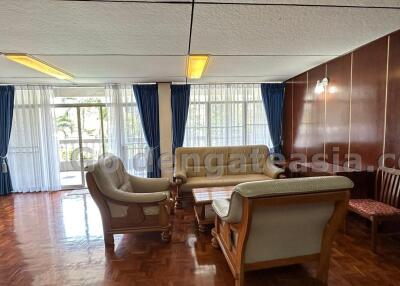 3 Bedrooms spacious Pet-Friendly Apartment - Sukhumvit Phrom Phong BTS