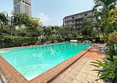 3 Bedrooms spacious Pet-Friendly Apartment - Sukhumvit Phrom Phong BTS