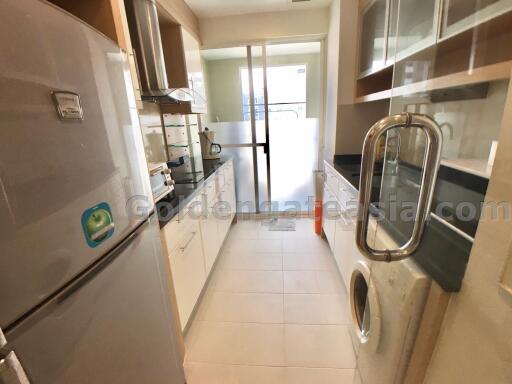 Spacious 2 Bedrooms Modern Condo For Rent, Sukhumvit 43