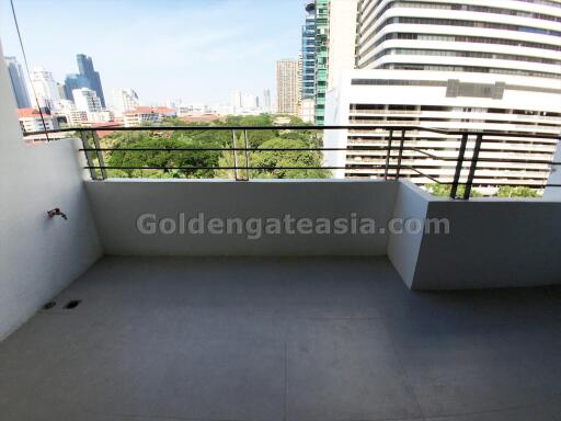 3 Bedrooms Furnished Apartment For Rent - Sukhumvit, Asok