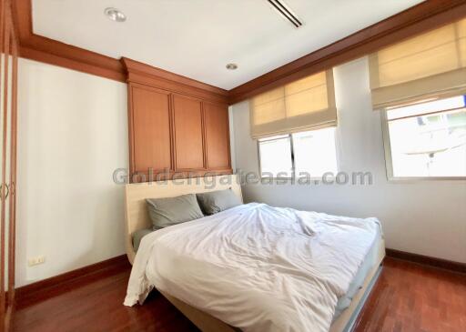 4 Bedrooms Townhouse in Secure Compound - Sukhumvit 55 (Thonglor)