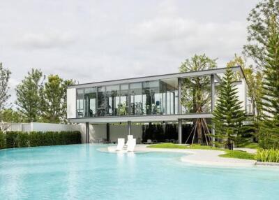 VIVE Krungthep Kreetha - Spacious Luxury House with 4 Bedrooms and Stunning Amenities