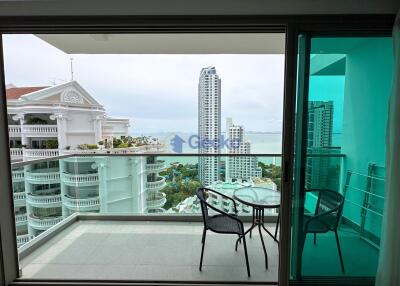 Studio Condo in Wongamat Tower Wongamat C011779