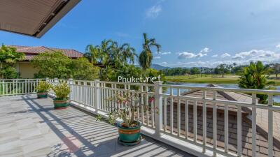 Spacious balcony with scenic view