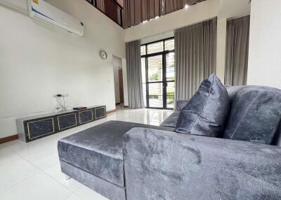 Spacious Four-Bedroom House for Rent in Mae Hia