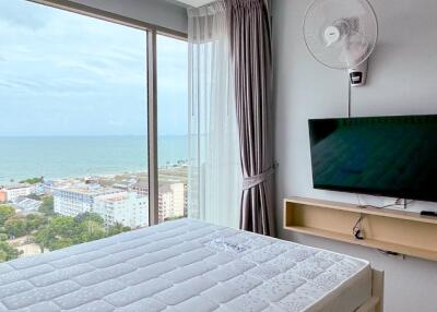 For RENT! The Riviera Jomtien 1 Bedroom 35 Sqm Fully Furnished Room with Modern Amenities Near Jomtien Beach