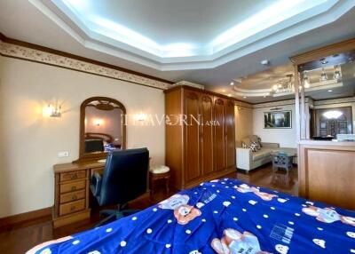 Condo for sale studio 55 m² in Park Beach Condominium, Pattaya