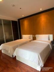 2-BR Condo at Park Thonglor Tower near BTS Thong Lor