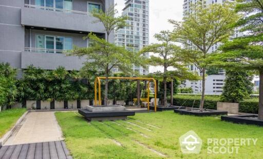 2-BR Condo at Park Thonglor Tower near BTS Thong Lor