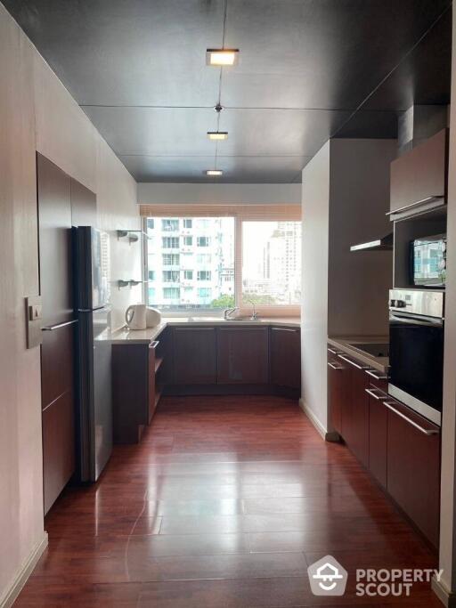 2-BR Condo at Park Thonglor Tower near BTS Thong Lor