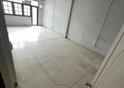 Commercial for Rent in Bang Phong Phang