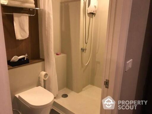 2-BR Condo at Blossom Condo @ Sathorn-Charoenrat near BTS Surasak