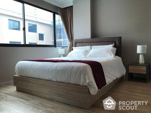 2-BR Condo at Blossom Condo @ Sathorn-Charoenrat near BTS Surasak