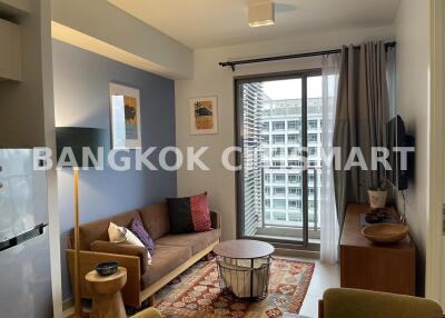 Condo at The Lofts Ekkamai for rent