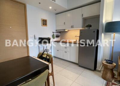 Condo at The Lofts Ekkamai for rent