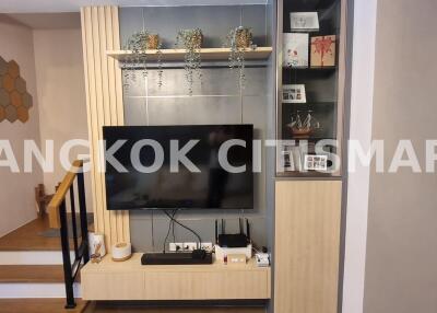 Townhouse at Baan Klang Muang Rama 9-Krungthep Kreetha for rent