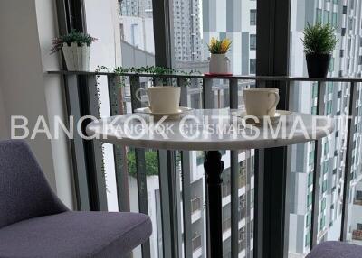 Condo at Ideo Mobi Sukhumvit 81 for rent