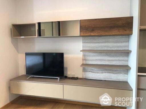 1-BR Condo at Noble Revo Silom near BTS Surasak