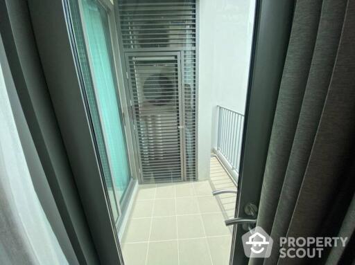 1-BR Condo near BTS Ari