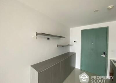 1-BR Condo near BTS Ari