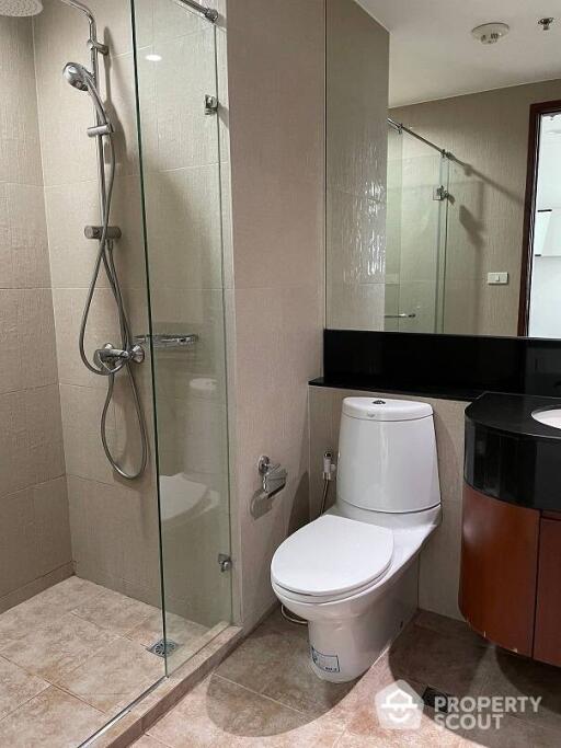 2-BR Condo at Baan Rajprasong Condominium near BTS Ratchadamri