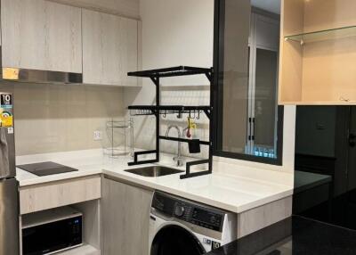 1-BR Condo at Life One Wireless near BTS Phloen Chit