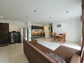 2 Bedrooms Condo in Park Lane Jomtien C012021