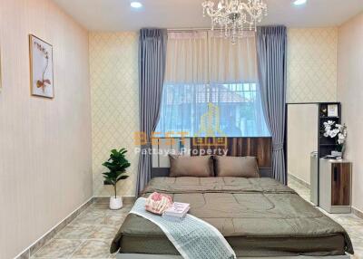 3 Bedrooms Townhouse in Raviporn City Home Village East Pattaya H012018