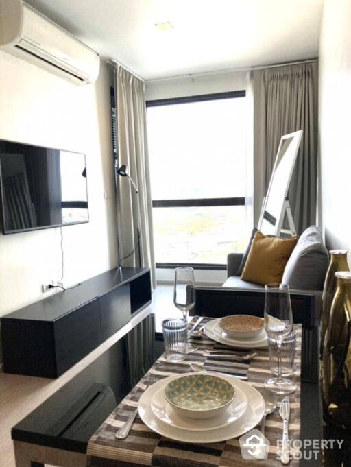 1-BR Condo at Rhythm Sukhumvit 44/1 near MRT Sutthisan