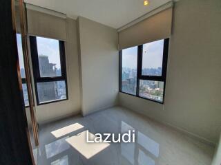 3 Bed 3 Bath 100 SQ.M. C Ekkamai Condo