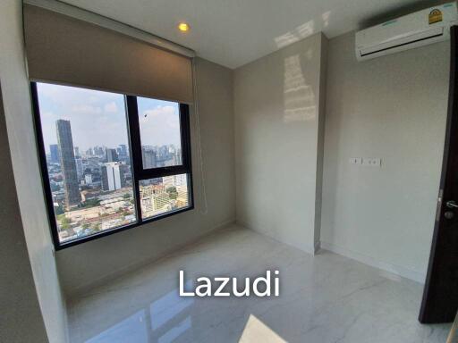 3 Bed 3 Bath 100 SQ.M. C Ekkamai Condo