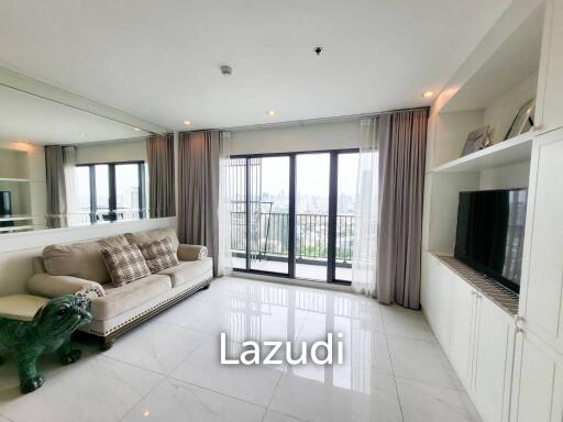 3 Bed 3 Bath 100 SQ.M. C Ekkamai Condo