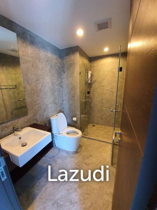 3 Bed 3 Bath 100 SQ.M. C Ekkamai Condo