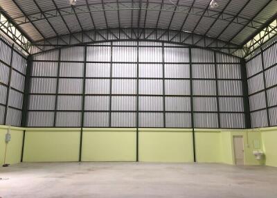 Spacious industrial warehouse