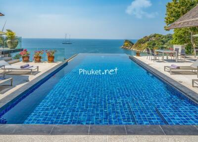 Infinity pool with ocean view