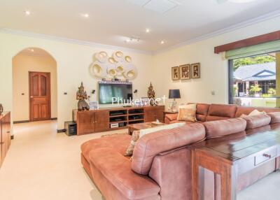 Spacious living room with modern decor