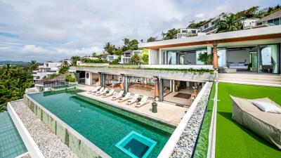 Luxurious villa with private pool and scenic view