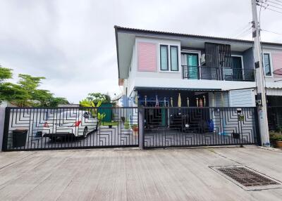 2 Bedrooms House East Pattaya H011784