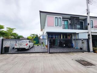 2 Bedrooms House East Pattaya H011784