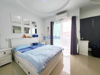 2 Bedrooms House East Pattaya H011784