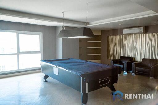 Hot deal for condo 2bedrooms in resort style condo near the beach